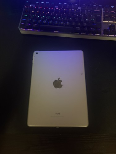 Apple ipad generazione - 5.ª,